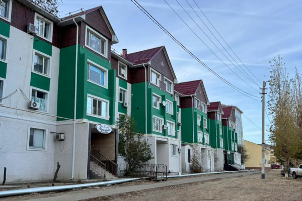 Кульсары приводят к единому стилю: 18 домов проходят обновление