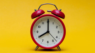В ВКО еще четыре района начали работать с 8:00 из-за единого часового пояса