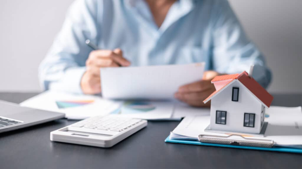 Как изменятся цены на жилье из-за повышения базовой ставки, рассказал глава Нацбанка