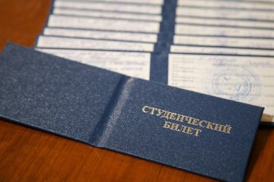 Фальков заявил о росте числа бюджетных мест в вузах