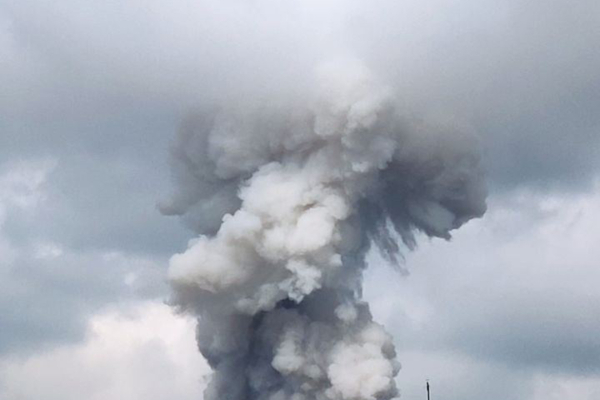 В Тегеране после удара Израиля загорелось здание разведки