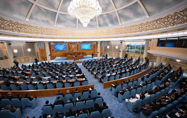 Токаев анонсировал реформу парламента