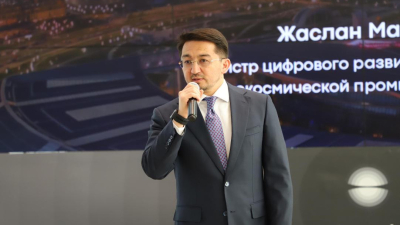 Искусственный интеллект в действии: более 82 тысяч казахстанцев обучены в сфере IT и AI с начала года
