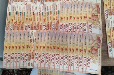 Иркутский карманник случайно &laquo;спас&raquo; часть денег жервты от перевода мошенникам