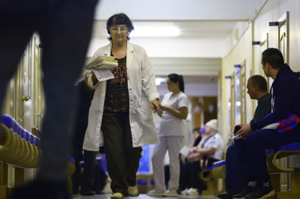 Искать диагноз и лечение в интернете опасно, предупредили врачи