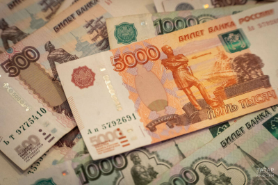 Зарплата в средних и крупных компаниях Казани за прошлый год выросла на 17%