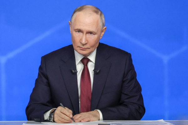 &laquo;Ждет весь мир&raquo;: организаторы ПМЭФ рассказали о важности выступления Путина