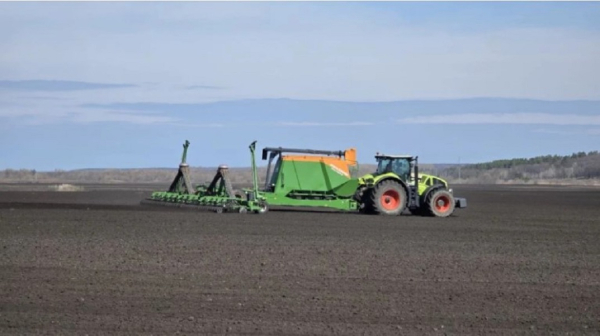 Аграрии Татарстана начали сев яровых культур