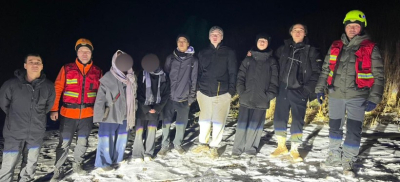 Пять часов продолжалась операция по спасению группы молодых туристов в горах Алматы