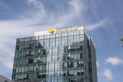 Сенатор - Банку развития Казахстана: Зачем финансировать строительство гостиниц?