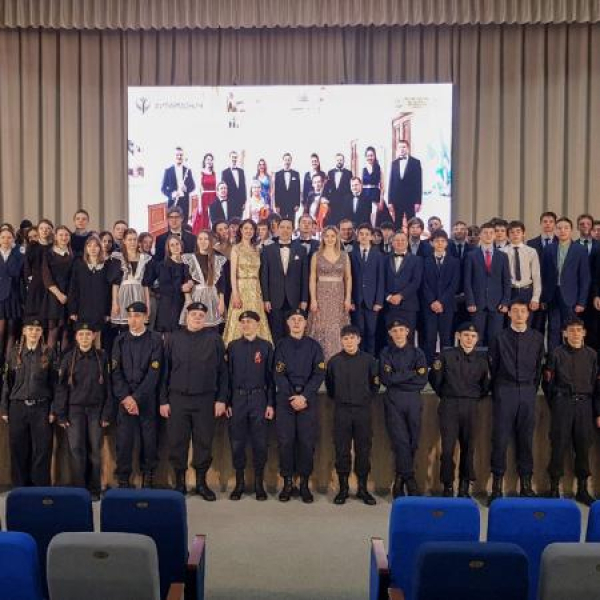 Филармонический музыкально-литературный лекторий выступил в Камских Полянах и Нижнекамске (ФОТО)