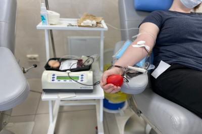 Четверо жителей Ноябрьска получили звание Почетного донора России