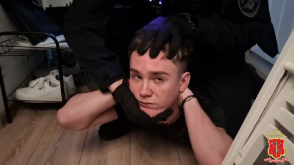 Сим-боксы под контролем: 400 000 рублей в месяц &mdash; цена свободы для двух друзей в Питере