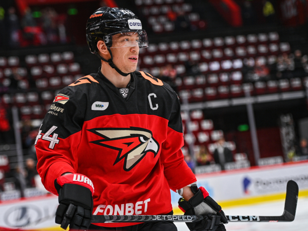 Дамир Шарипзянов рассказал о трудностях капитанства в &laquo;Авангарде&raquo;