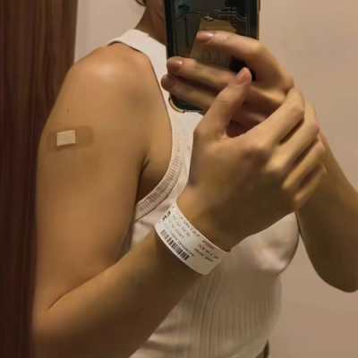 Россиянка погладила уличного кота в Таиланде и попала в больницу с подозрением на бешенство