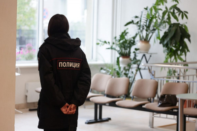 В Рязани сотрудник сотового оператора продавал персональные данные клиентов