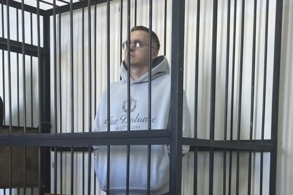 В Екатеринбурге суд отказался арестовать экс-полицейского, угрожавшего чужим детям