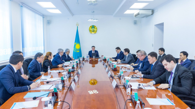 Бектенову доложили о ходе подготовки к строительству АЭС в Казахстане