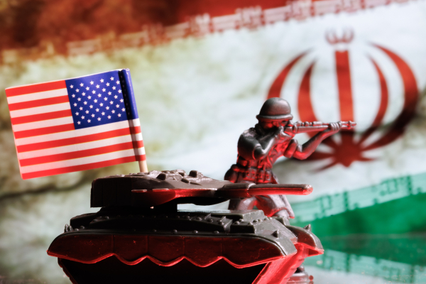 Секретарь совбеза Ирана сообщил о&nbsp;захвате американских военных в&nbsp;плен