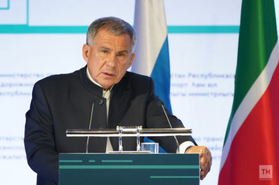 Рустам Минниханов поздравил ФСО &laquo;Динамо&raquo; РТ со столетним юбилеем