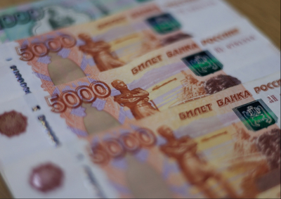 Богатые богатеют быстрее: Росстат по-новому измерил пропасть между доходами